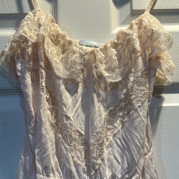 Eberjey Fanny Light Pink Metallic Gold Lace Inset Romper Teddy Pajamas S - Picture 5 of 8